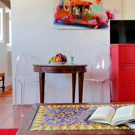 Arco De Cenci Apartment